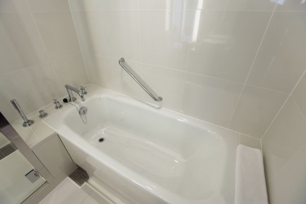 Bathtub Repair in Brooklyn